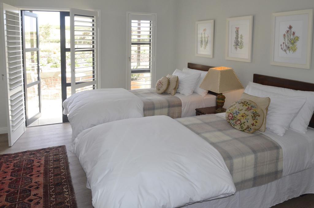 Vineyard Views Country House Riebeek-Kasteel Esterno foto